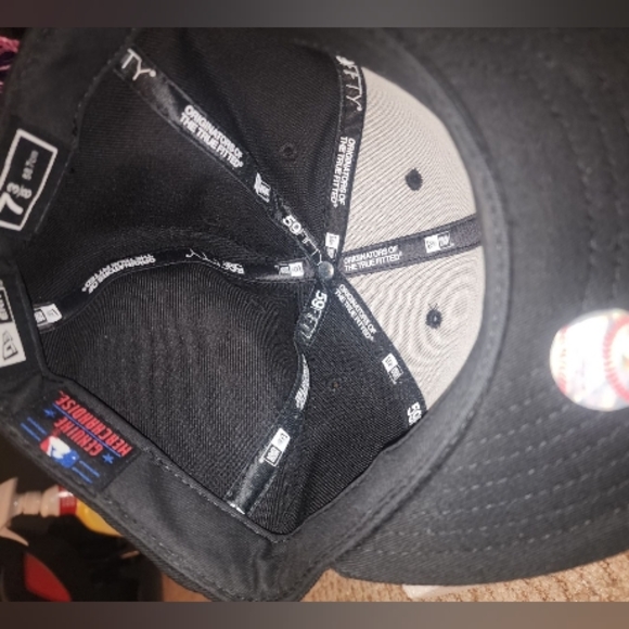 ✨✨Oakland A's New Era 59Fifty Fitted Hat, 7 3/8", Black with Bronze✨✨ - Picture 5 of 5